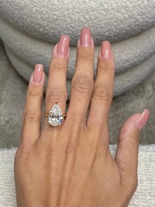 Diamant de laboratoire en forme de poire de 7 carats pour bague plaquée or 18 carats certifiée, couleur diamant blanc D |   Bague solitaire pour femme - Product Image 1