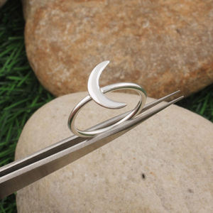 Nouveautés : Bague Lune Croissante en Argent Sterling 925, Empilable, Délicate, Style Bohème, Bijou Céleste pour Femme et Fille, Cadeau de Fiançailles pour Elle - Product Image 3
