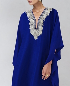 Hot Sale Beautiful Dubai Embroidery Breathable <b>Kaftan</b> Women V Neck Handmade Traditional Islamic Floor Length Polyester Clothing - Product Image 3
