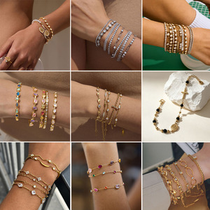 MIRADIA Bracciale Impermeabile Placcato Oro con Zirconi, Gioiello di Marca Famosa in Acciaio Inossidabile, Braccialetto alla Moda - Product Image 1