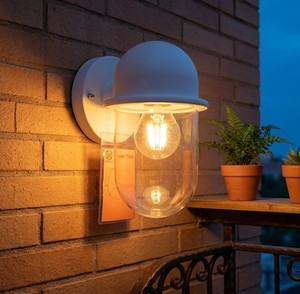 Lámpara de Pared Moderna de Vidrio para Sala de Estar, Estilo Lujoso, con Alto CRI 95, Temperatura de Color Ajustable 3000K, Pantalla Cilíndrica LED - Product Image 1