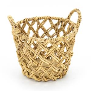 Cestas rectangulares tejidas de jacinto de agua sostenible para guardar mantas y juguetes - Product Image 3