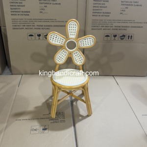 Silla Infantil de Ratán Natural Hecha a Mano para Alquiler en Eventos, Bodas, Fiestas de Cumpleaños, Decoración, Fotografía - Product Image 4