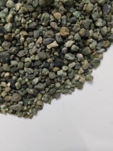 Émeraudes naturelles violettes brutes taillées en émeraude, formes mélangées pour la fabrication de bijoux, Lot 18 de Red Mountain Gems - Product Image 4