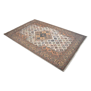 Tapis persan en laine noué à la main, motif losanges terracotta et crème, motif floral tribal, treillis classique vintage marron - Product Image 2