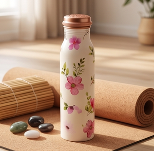 Elegante botella de cobre con estampado floral y diseño llamativo, perfecta para la hidratación diaria, viajes, oficina, gimnasio, hogar y yoga. - Product Image 3