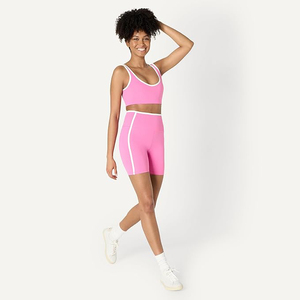 Sujetador Deportivo Premium Rosa Brillante con Escote Redondo para Ejercicio de Bajo Impacto y Yoga en Estudio - Product Image 4