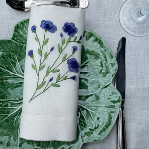 Juego de 12 Servilletas Bordadas a Mano con Flores Botánicas, Tela de Lino Rosa, Vajilla, Bordado Artesanal de Primera Calidad - Product Image 4