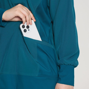 Chaqueta Sanitaria Azul Verdoso para Mujer, de Poliéster Tejido, con Cremallera Completa, Uniforme Hospitalario con Bolsillos y Detección de Agujas - Product Image 5