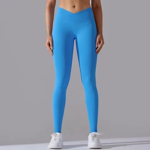 Leggings de sport personnalisés en gros pour femmes, super doux, en spandex respirant et durable, pour la gym, le fitness et le yoga - Product Image 2