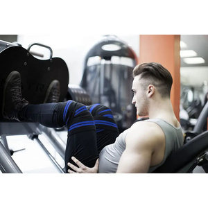 Bandes de genou élastiques respirantes en néoprène personnalisées, sangle réglable, protection professionnelle pour la musculation et la gym - Product Image 3
