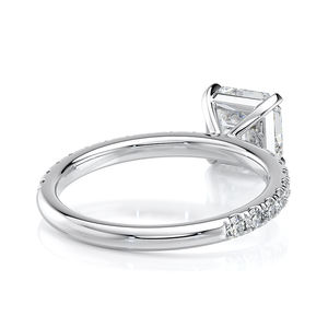 Bague de fiançailles solitaire de luxe en or massif 14 carats plaqué rhodium, sertie de diamants de laboratoire taille Asscher 1,50 CTW, certifiée IGI - Product Image 3