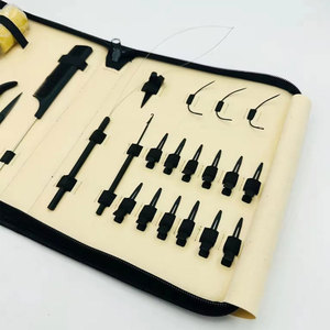 Kit d'outils professionnels en acier inoxydable pour extensions de cheveux humains avec pinces à extensions de haute qualité et micro-anneaux - Product Image 5