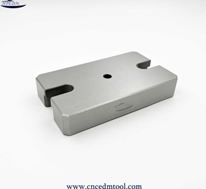 Hpedm 3r Type Precisie Staal Handleiding Chuck Met Adapter Plaat HE-R06650C - Product Image 5
