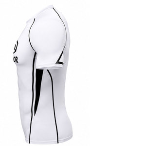 Camiseta deportiva ligera de compresión con tecnología de secado rápido y flexibilidad superior, ideal para el gimnasio y el entrenamiento. - Product Image 3
