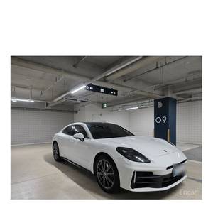Porsche Panamera 2.9 AWD 2024 avec sièges en cuir, conduite à gauche, caméra de recul, seulement 16 500 km ! - Product Image 3
