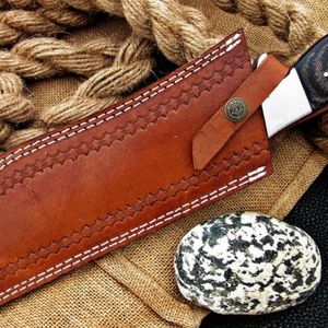 Cuchillo de caza hecho a mano de acero D2 con mango de micarta negro y marrón, hoja fija pulida, cuchillo para acampar al aire libre, funda de cuero marrón - Product Image 5