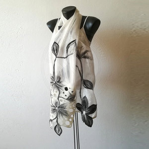 Pañuelo de seda elegante con estampado, accesorio para el guardarropa diario, ropa de oficina y estilo de viaje. - Product Image 6