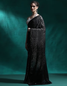 Sari KV negro de diseño elegante con lentejuelas y blusa sin coser - Product Image 4