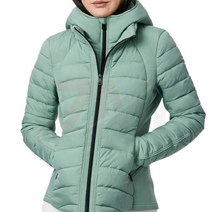 Veste d'hiver chaude style puffer, veste streetwear pour femme, fabriquée au Pakistan, veste respirante style puffer - Product Image 1