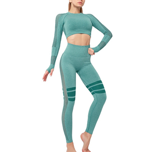 Fabricant exportateur en gros d'ensembles de yoga 2 pièces de haute qualité pour femmes, avec service professionnel pour les entreprises de vêtements. - Product Image 4