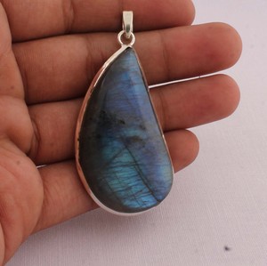 Handmade Labradorite Pendant 925 Sterling <b>Silver</b> Vintage Bohemian Style Flashy Stone Necklace Fine Jewelry Supplier Custom - Product Image 1