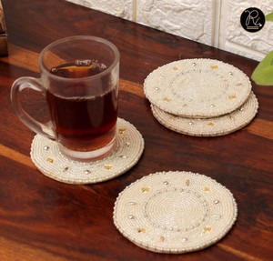 Posavasos Redondos Hechos a Mano con Cuentas, Decorativos, Ideales para Decoración del Hogar, Protección de Mesa, para Café, Té, Vino, Regalo Elegante - Product Image 2
