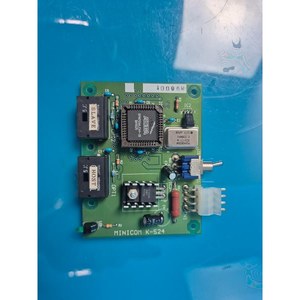 Extenseur de signal KVM MINICOM K-524, utilisé comme pièce détachée pour équipement semi-conducteur de génération précédente - Product Image 1