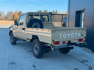 Toyota Land Cruiser GRJ79 Cabina Sencilla, Bloqueo de Diferencial Automático, Tanque de Combustible de 180L, Camioneta Todoterreno de Uso Pesado, Vehículo de Exportación - Product Image 5