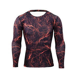 Chemises de compression pour hommes en polyester et élasthanne de haute qualité, sur mesure, couleur unie, pour la gym et le fitness. - Product Image 3