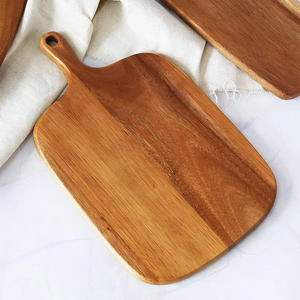 Planche à découper rustique en bois de sheesham de qualité supérieure, idéale pour la découpe quotidienne du pain et des légumes. - Product Image 6