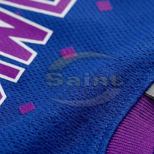 Uniforme de football américain personnalisé avec logo, en polyester, tenue d'équipe avec short assorti, bleu et violet, numéro de joueur 10. - Product Image 6