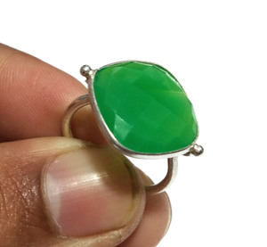 Bague en argent sterling 925 avec pierre précieuse en rubis naturel, style bohème fait main, bague statement unisexe, bijoux en gros KGN SILVER - Product Image 3