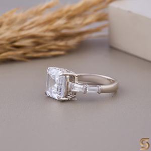 Bague de fiançailles élégante en moissanite taille Asscher en or massif 14 carats avec un design à trois pierres, cadeau idéal pour une demande en mariage ou un mariage - Product Image 3