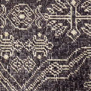 Tapis géométrique moderne antidérapant en laine écologique noir anthracite et beige à motif treillis pour salon et hôtel - Product Image 4