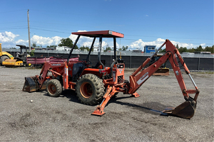 Tractor Utilitario 2000 L35 4WD, Equipo Premium Listo para Exportación, Suministro al por Mayor de Alta Resistencia - Product Image 5