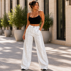 Pantalon de motard de luxe en cuir crocheté pour femme, taille mi-haute, coupe large, coupe-vent et respirant, longueur intégrale, idéal pour l'hiver - Product Image 2