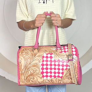 Wholesale Factory Price Tooled Checkered Leather <b>Large</b> Duffel <b>Bag</b> Stylish Floral Pattern <b>Shoulder</b> Strap Top Handle Weekender <b>Bag</b> - Product Image 4