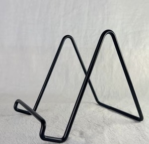 Home Decor Living Room Indoor Tabletop Durable Design Minimalist Metal Geometric <b>Easel</b> Stand - Product Image 2