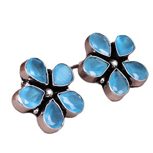 Pendientes de tuerca florales de latón chapado en oro de 18 quilates con circonitas multicolor y engaste de bisel, estilo antiguo, para mujer |   Joyería Tribal Boho, Regalo para - Product Image 2