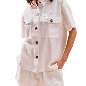 Conjunto de Camisa y Pantalones Cortos de Mezclilla con Botones SO ME para el Día del Partido - Product Image 1