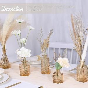 Set di 5 Piccoli Vasi in Vetro Ambrato, Mini Centrotavola Vintage per Matrimoni e Decorazioni da Tavola per Fiori Singoli - Product Image 6