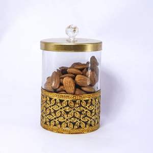 Pot à fruits secs traditionnel indien en laiton avec couvercle, boîte de rangement décorative pour la table - Product Image 4