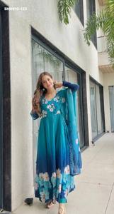 Nouvelle variété de Kurti-Anarkali en organza à rayures colorées avec imprimé floral et broderies, entièrement évasé, avec pantalon et dupatta, mode féminine - Product Image 4