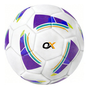 Ballon de football en cuir PU cousu à la machine Oxva Industries, taille 5, durable, personnalisable avec votre logo pour l'entraînement - Product Image 2