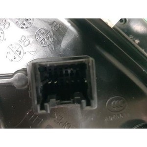 ชุดกระจกมองหลังซ้ายด้านนอก Santa Fe มือสอง รุ่น 876102B000X2 - Product Image 5
