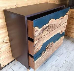 Buffet Modulaire Moderne en Bois de Chêne Massif et Époxy, Fait Main, Style Ferme, pour Appartement, avec 4 Tiroirs - Bord Brut Studio - Product Image 3