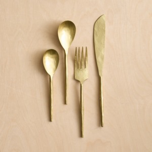 Ensemble de couverts minimalistes en laiton doré, ustensiles métalliques pour la table - Product Image 3