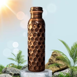 Bouteille de voyage et de sport réutilisable en cuivre pur artisanal <200ml, design classique, anti-fuite, écologique, avec couvercle, parfaite - Product Image 2