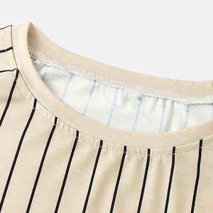 Ensemble de survêtements décontractés 2-en-1 pour hommes en coton 100% (300g) – T-shirt uni léger et short de sport pour l'automne - Product Image 5